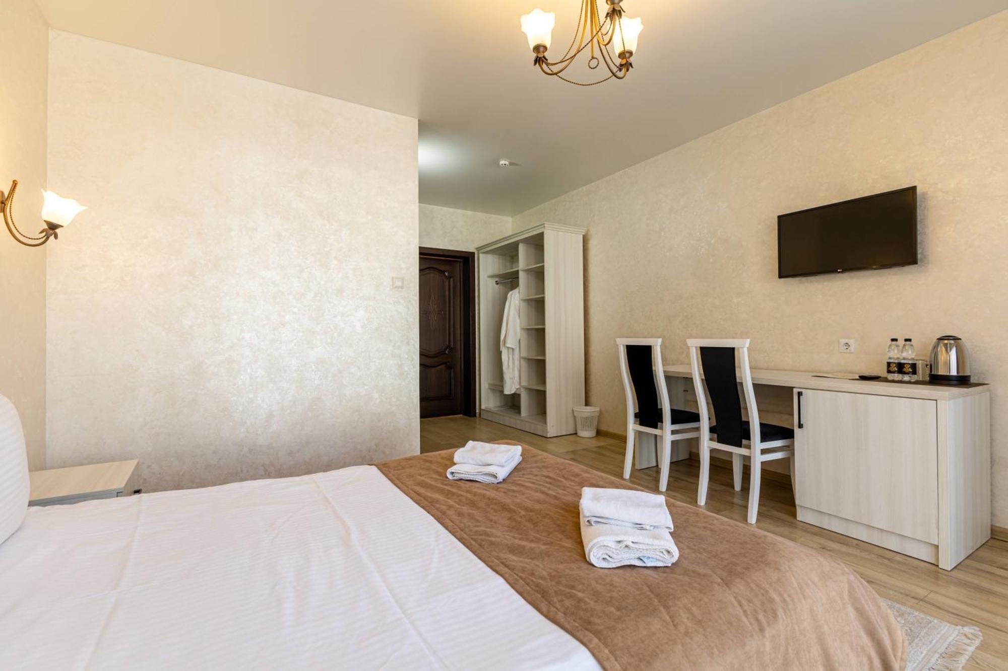Gold Palace Wellness & Spa بوكوفِل المظهر الخارجي الصورة